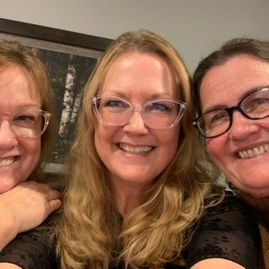 Meet your Posher, Stacy